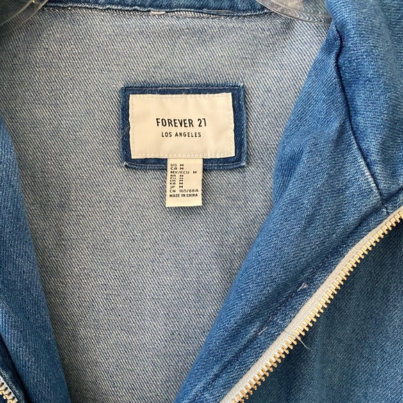 Forever 21 | Women’s Denim Light Fall Jacket - Picture 4 of 4